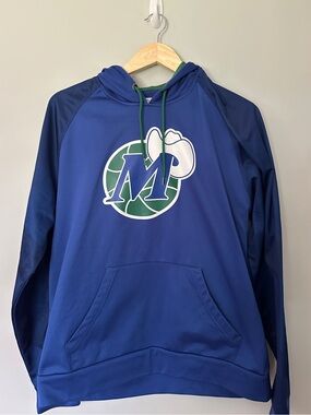 Dallas Mavericks Hat Logo Hoodie, Royal Blue and Green, Unisex size L